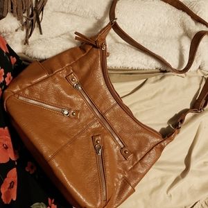 Bueno Crossbody messenger bag pocket lovers dream!